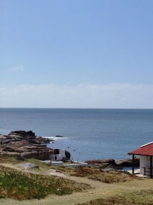 Complejo Casa grande y monoambiente zona faro Cabo Polonio