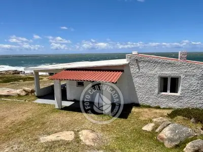 Casa Xeixo - 2 dormitorios 6 personas  Cabo Polonio