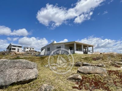 House Xeixo - 2 dormitorios 6 personas  Cabo Polonio