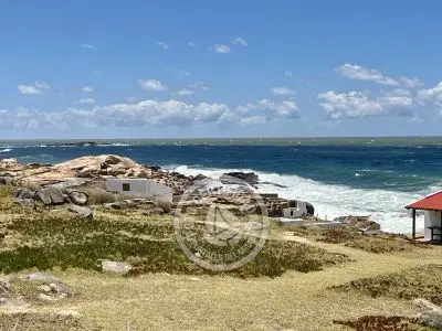 Casa Xeixo - 2 dormitorios 6 personas  Cabo Polonio