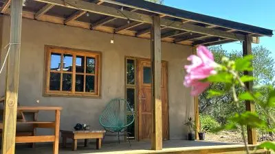 House TinyHouse de barro La Paloma