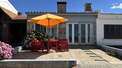 Casa Casa y vacaciones frente al mar en La Floresta. 