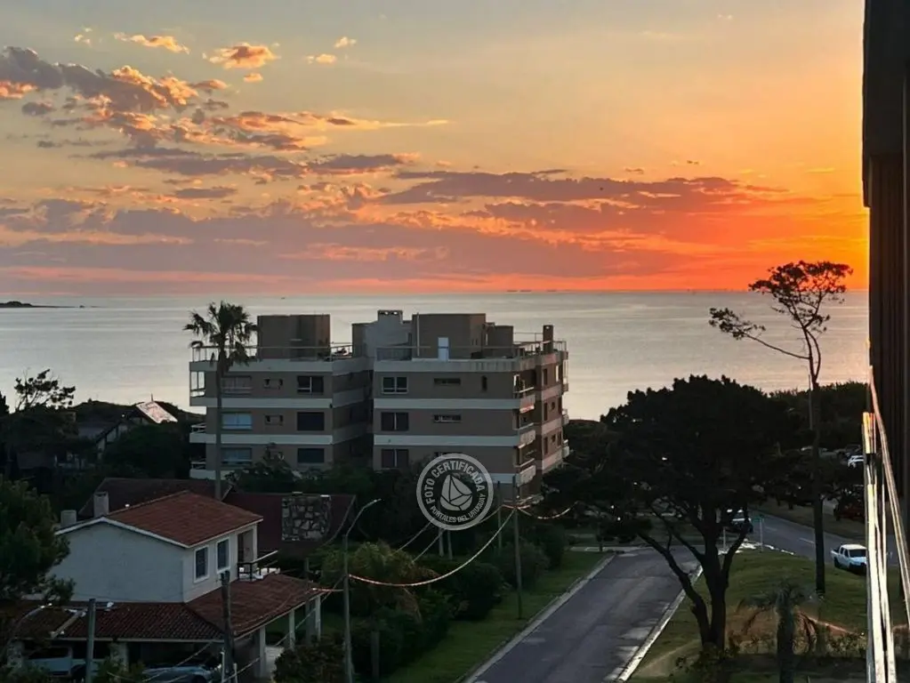 Apartamento Apartamento Nuevo - Parada 18 Mansa Punta del Este .- Foto del 16/04/2026 16:20