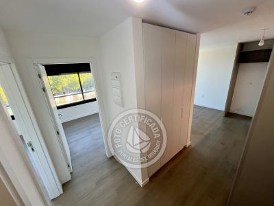 Apartamento Cordón Soho, Edif. Soon! 2 dorm, terraza y cochera Montevideo