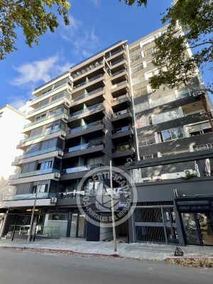 Apartamento Cordón Soho, Edif. Soon! 2 dorm, terraza y cochera Montevideo