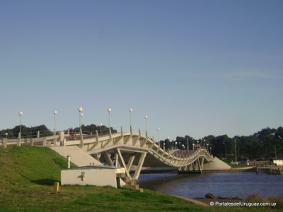 Puente de la Barra de Maldonado