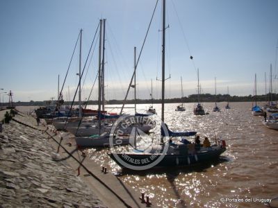 Tip Las historias de Colonia Colonia del Sacramento