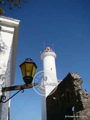Faro de Colonia