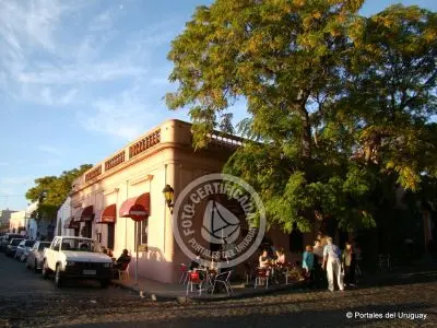 Tip Las historias de Colonia Colonia del Sacramento