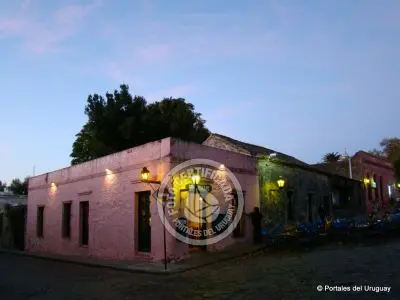 Tip Las historias de Colonia Colonia del Sacramento
