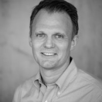Dirk Eddelbuettel Dirk Eddelbuettel