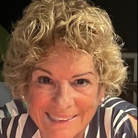 Vivianne Solis-Weiss Vivianne Solis-Weiss