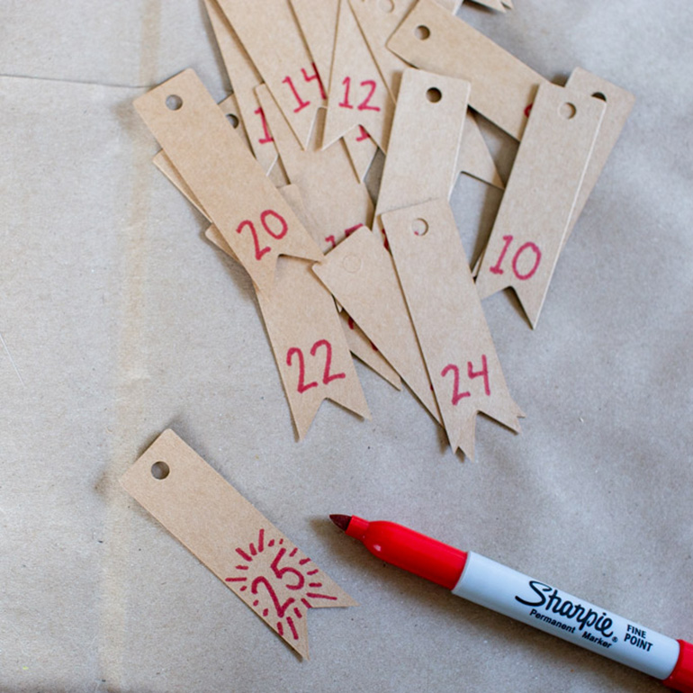Write numbers on your gift tags