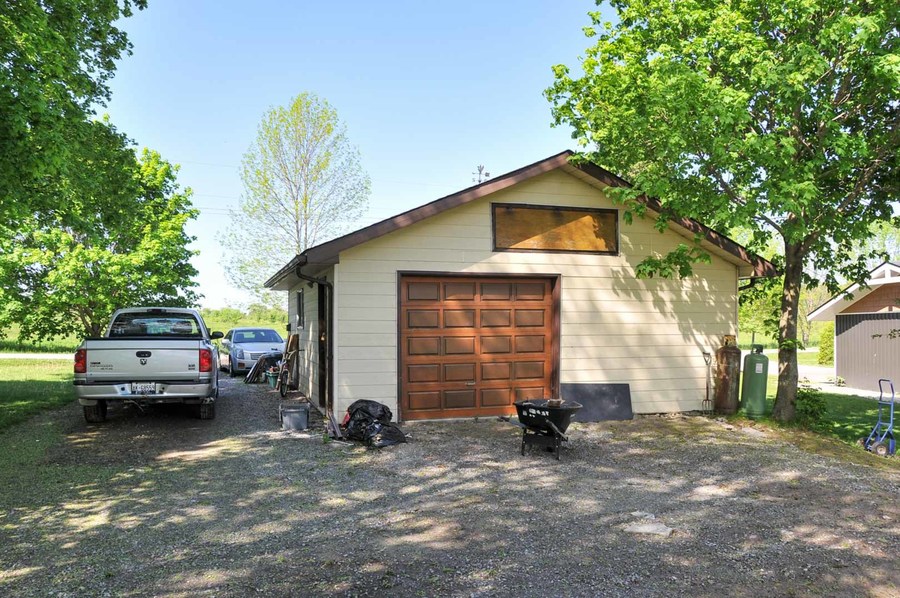 15 Glassford Rd, Little Britain, Ontario,