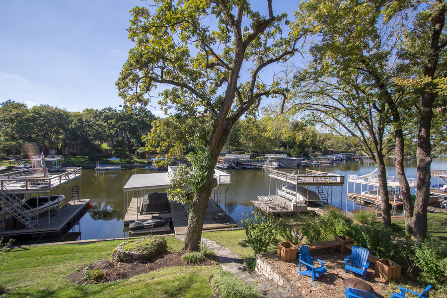 28 R Street, Lake Lotawana, MO, 64086