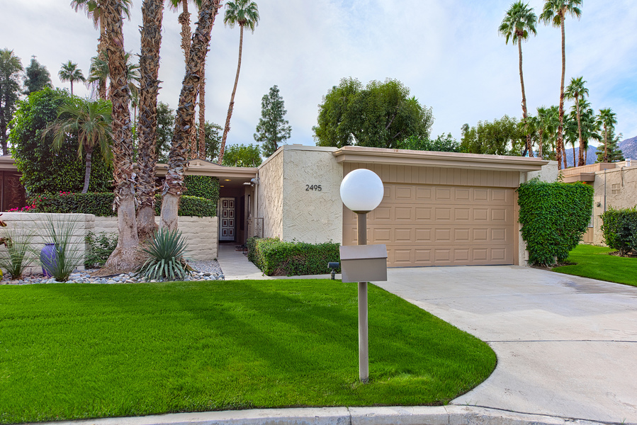 2495 Casitas Way, Palm Springs, CA, 92264