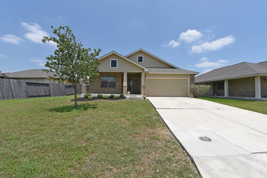 7915 Sterling Manor, Converse, TX, 78109