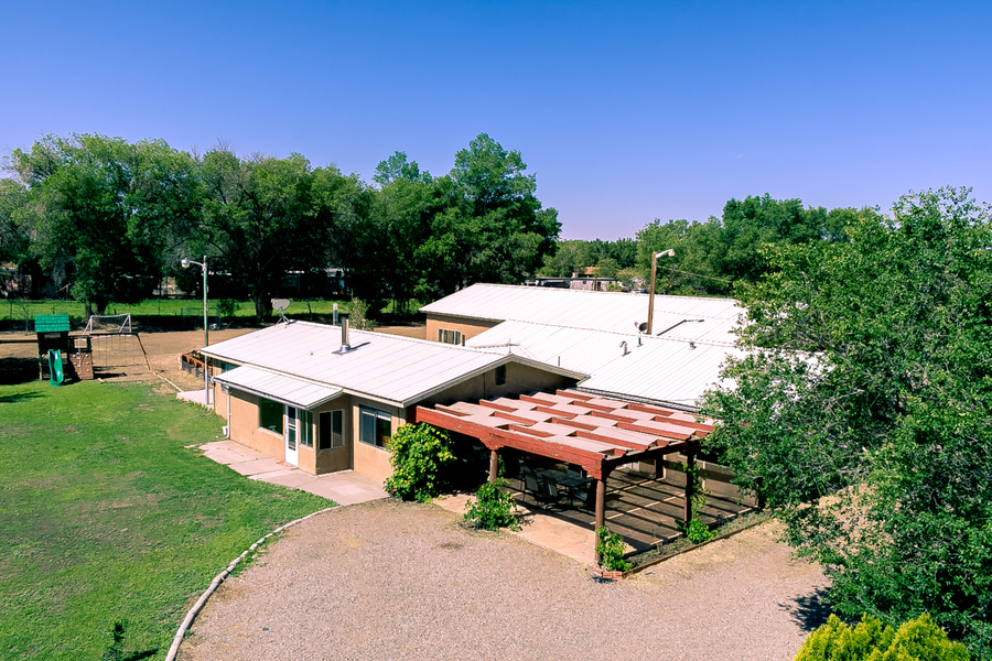 604 Ortega Rd., NW