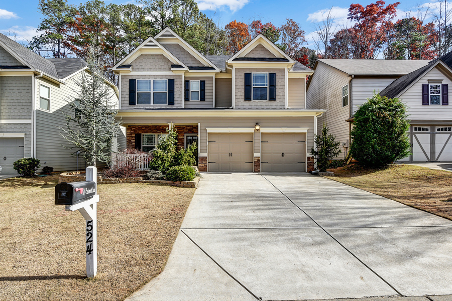 524 Crestmont Lane
