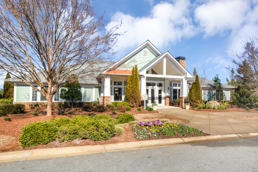 Sales Center | Del Webb at Lake Oconee