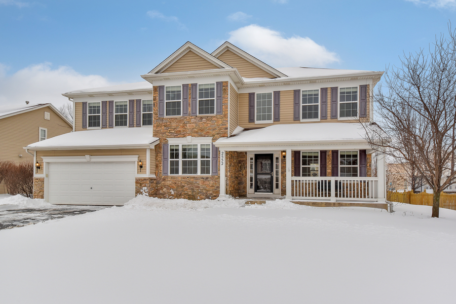 2552 Lyman Loop