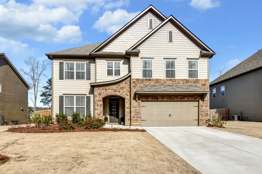6460 Country Lake Road