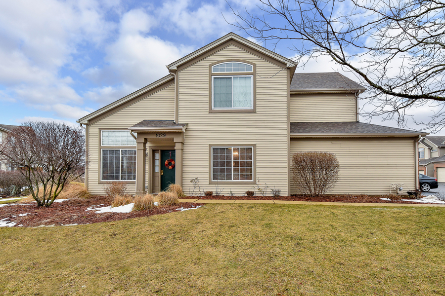 1029 Woodview Ct 