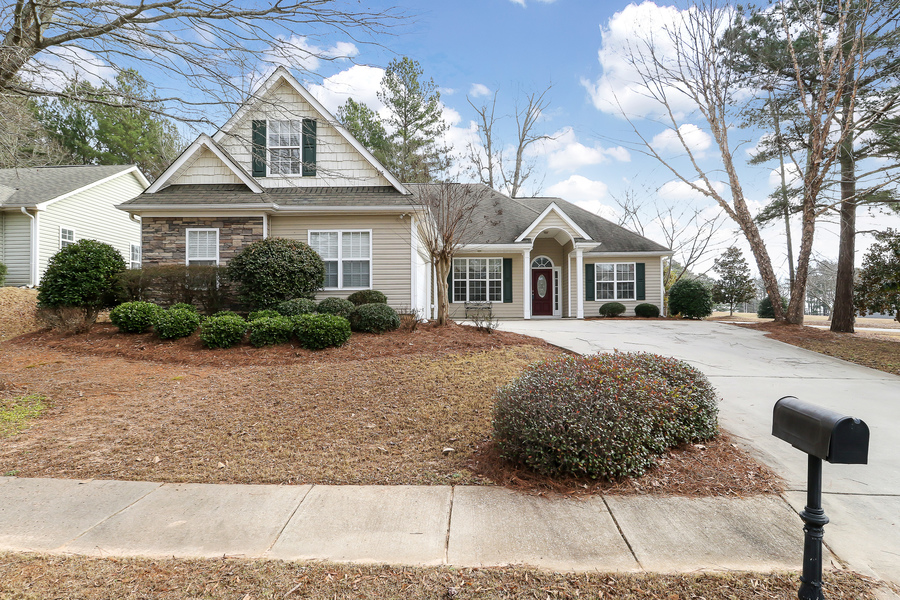 179 Avondale Circle