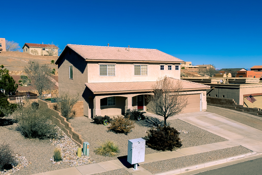5858 Chaco Loop NE