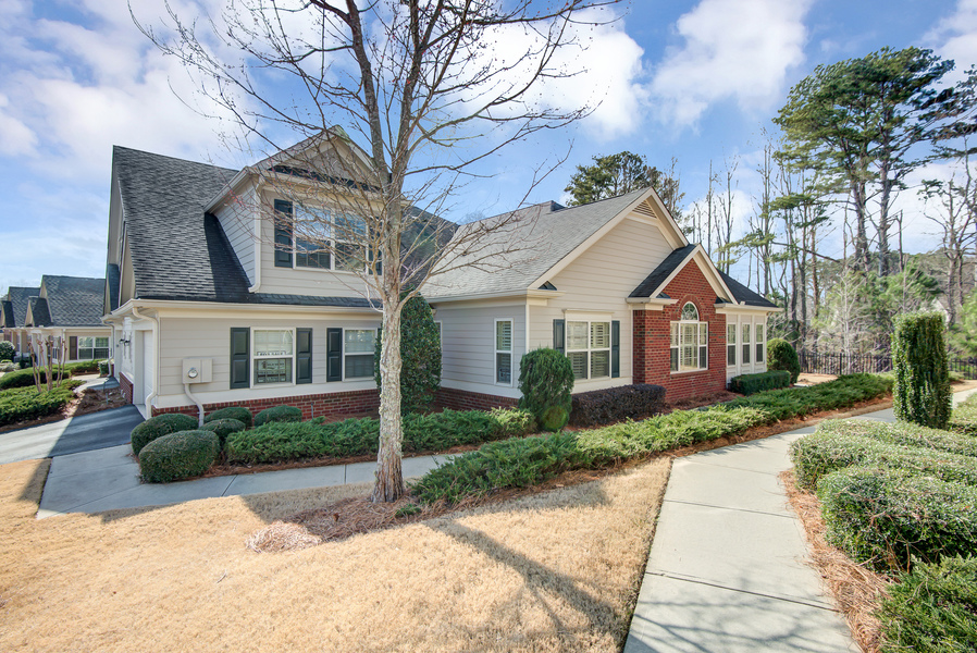 232 Orchards Circle