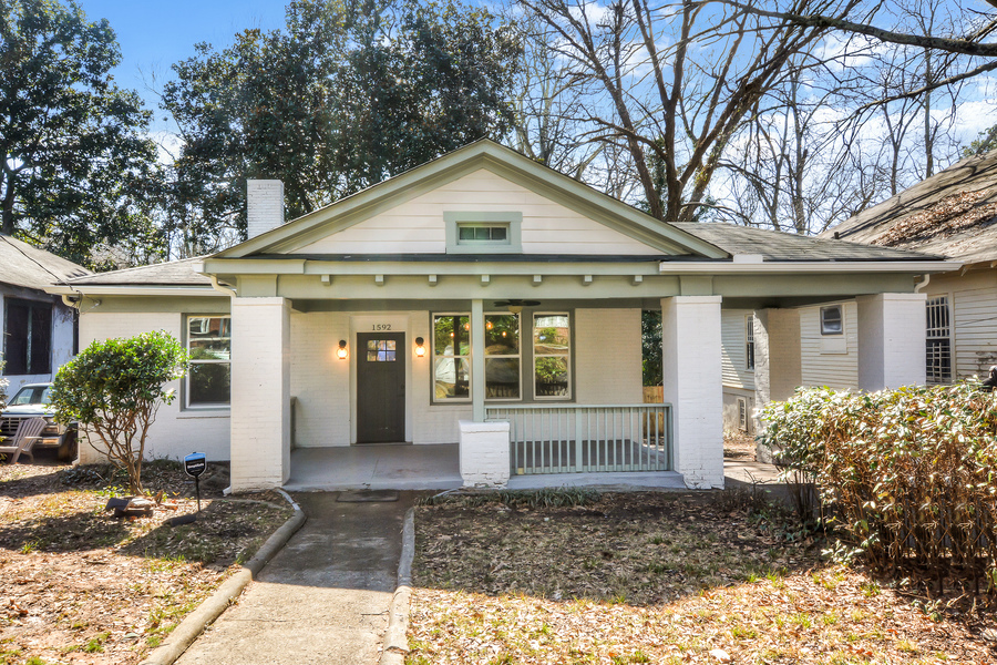 1592 S. Gordon St SW