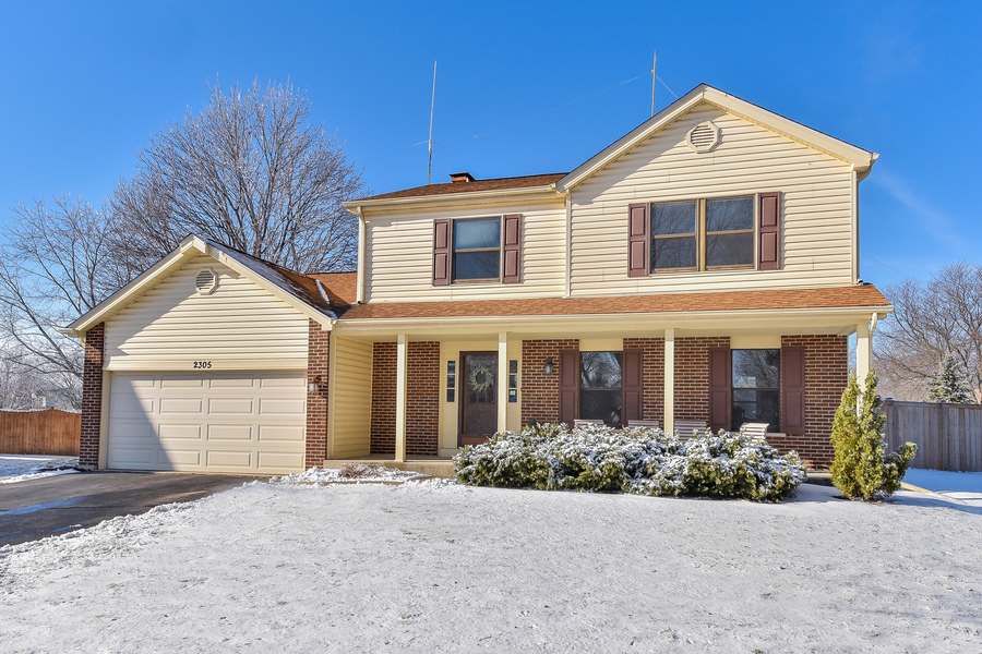 2305 Hartford Ct