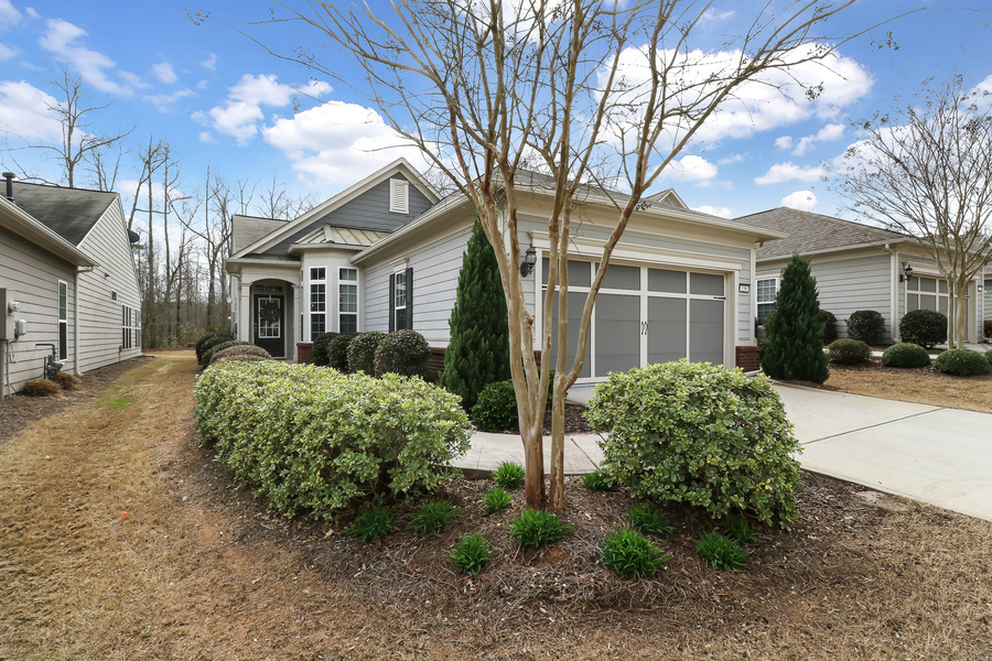 136 Begonia Court