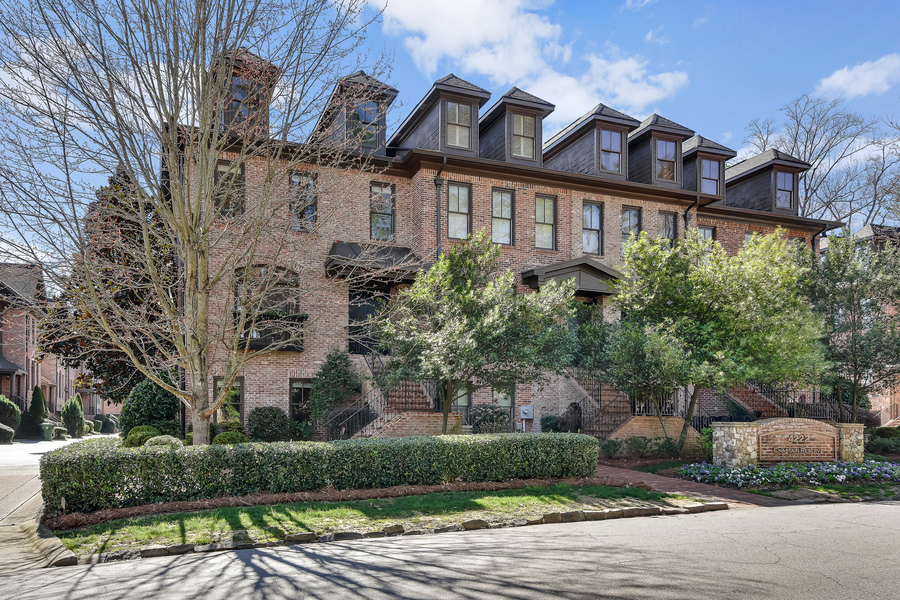 4222 Rickenbacker Drive NE Unit 24