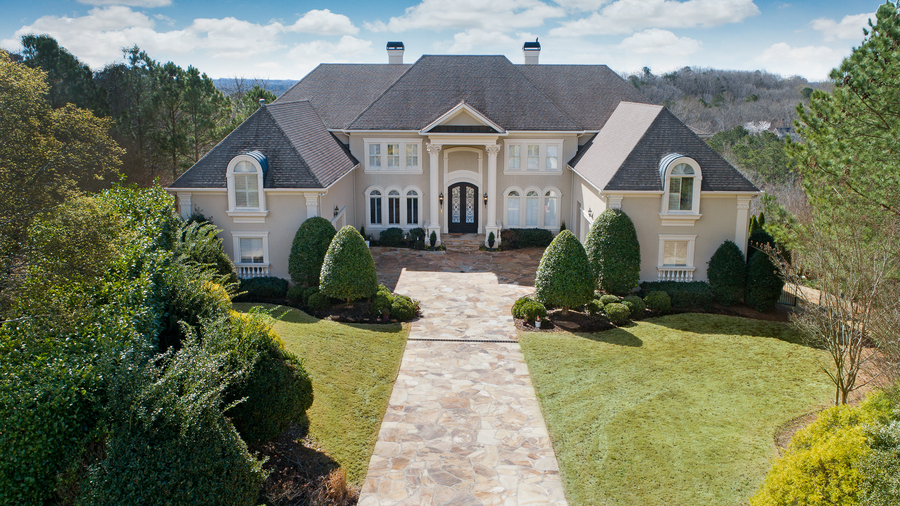 1045 Bedford Gardens Drive 