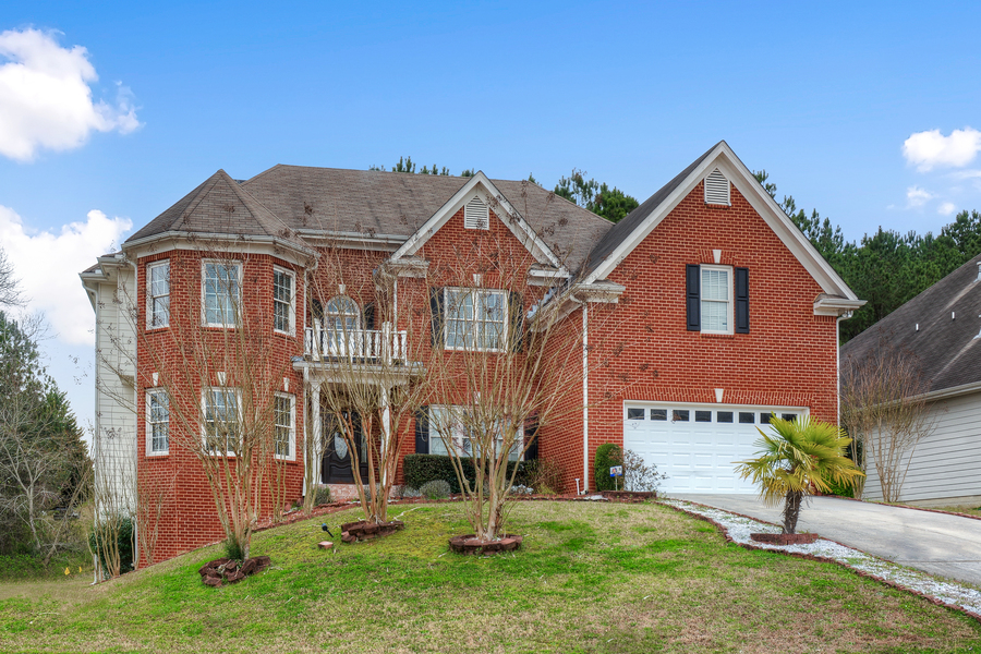 1028 River Forest Point
