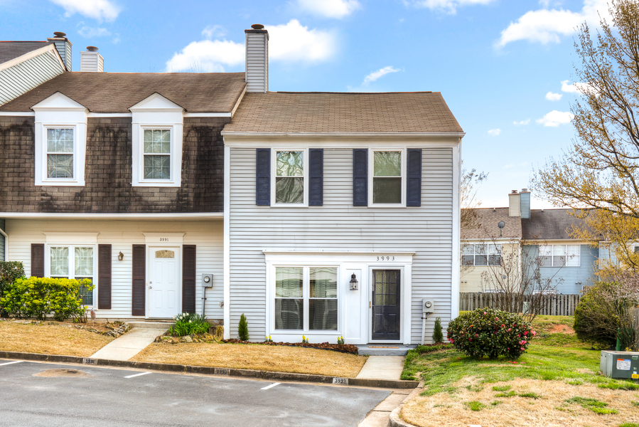 3993 Hancock Circle