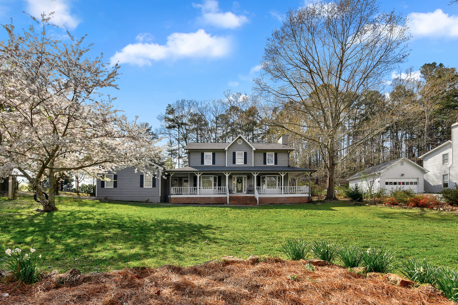 22 Rock Crest Circle SE