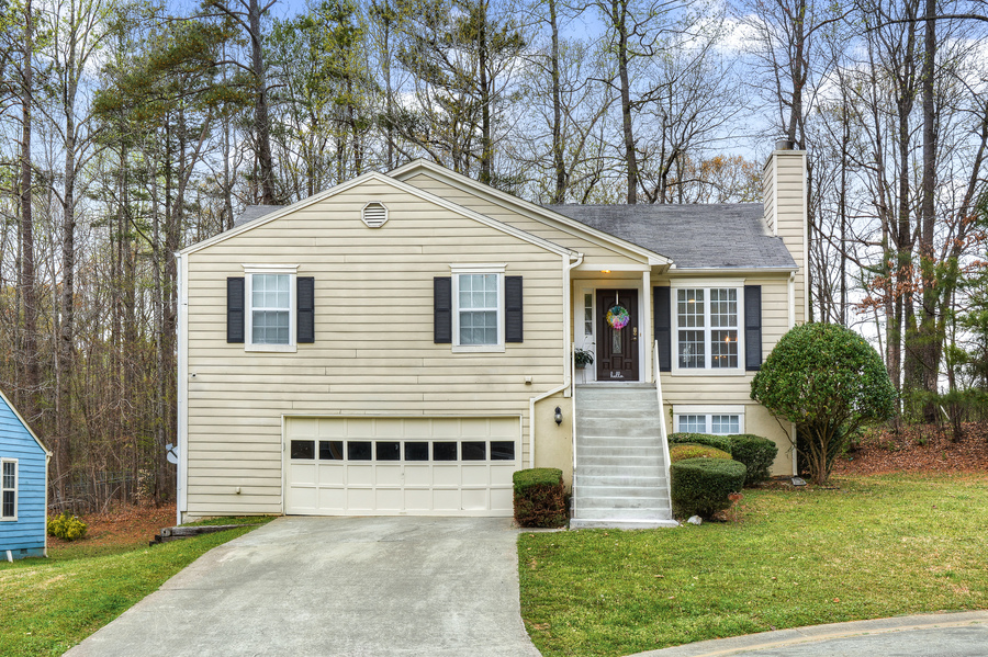864 Revena Lane