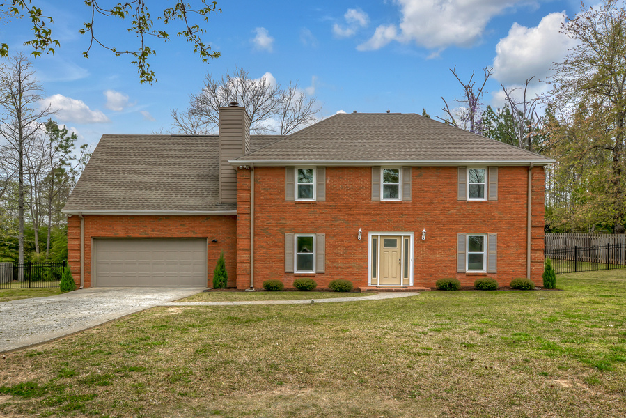 760 Kings Crest Court
