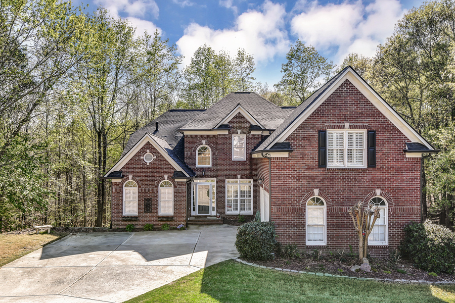 3820 High Point Circle