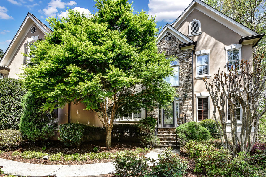 7090 Sweet Creek Road