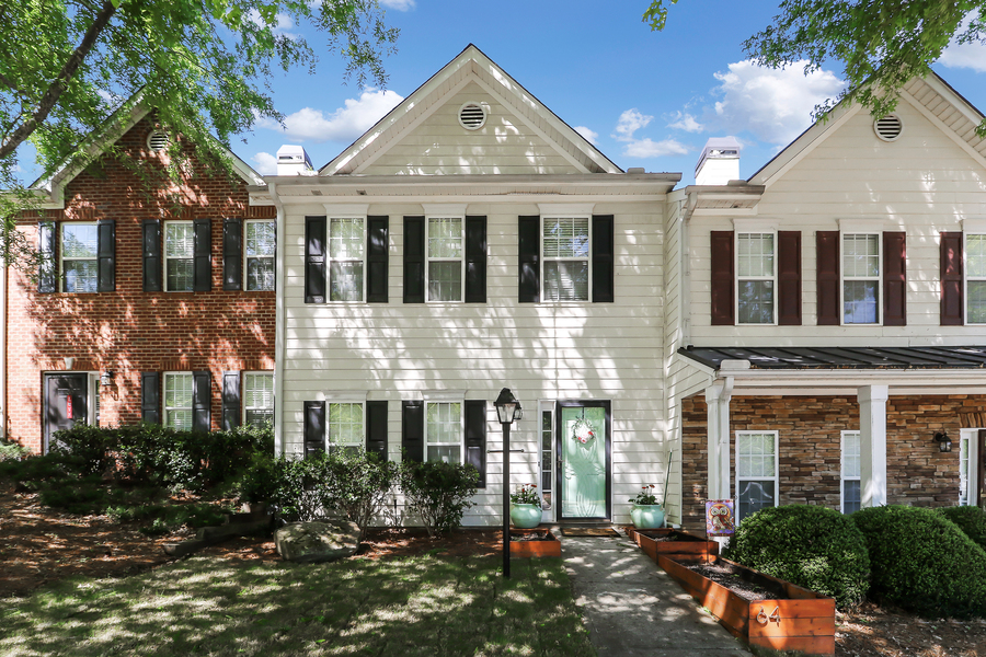 64 Corbel Way