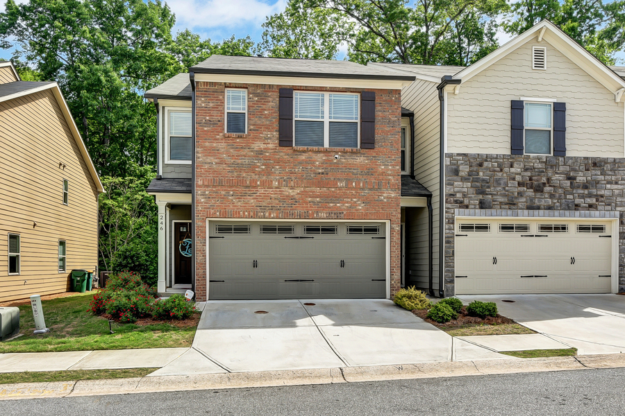 246 Bobbie Way