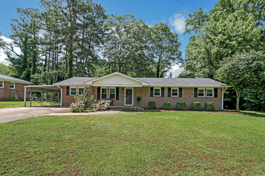 25 Willow Drive