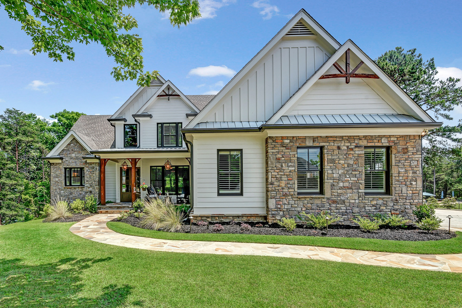 3829 Silver Brook Lane