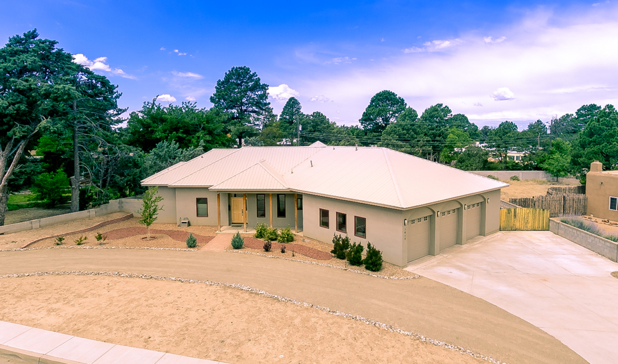 1417 Odlum Drive SE