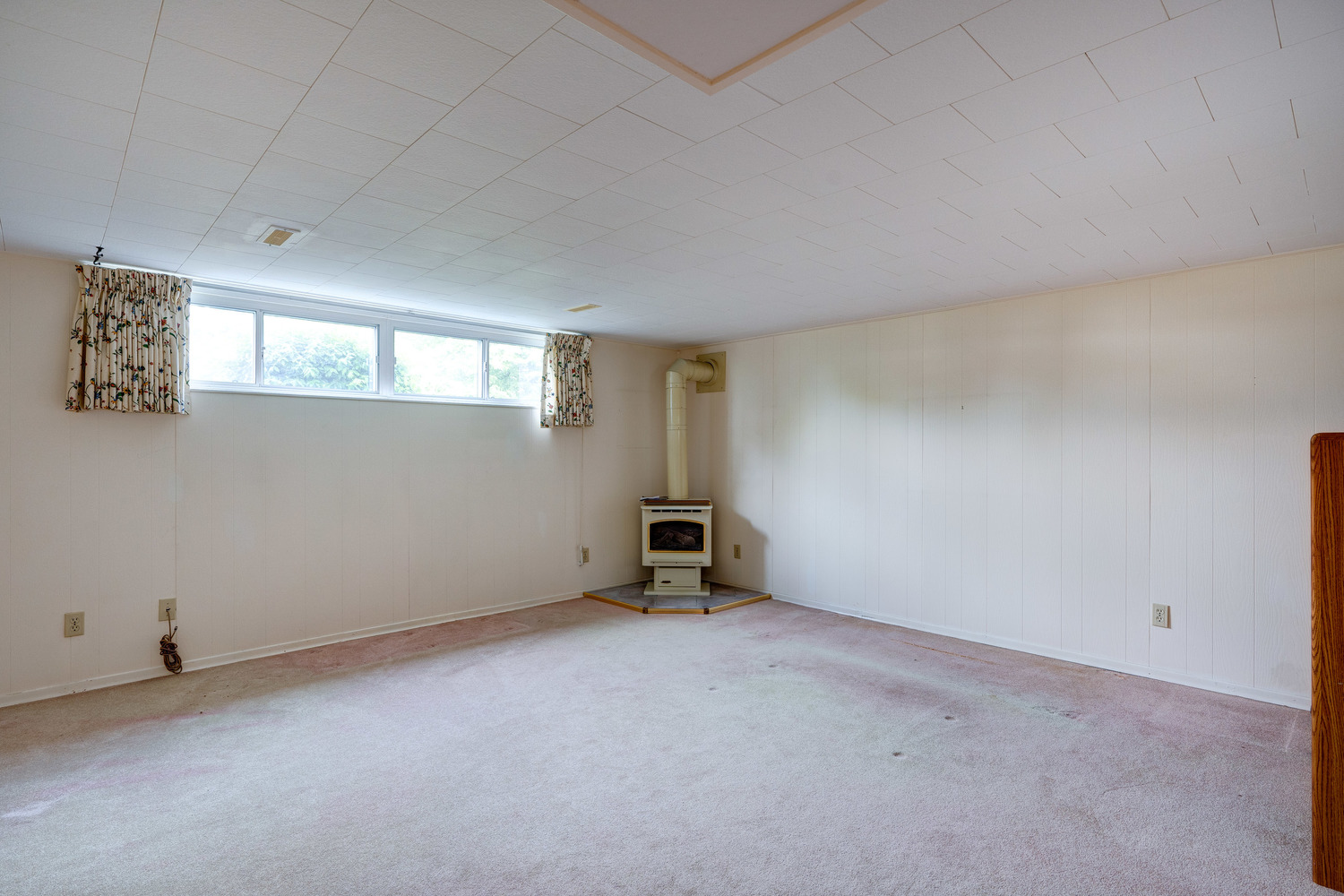 95 Dreyer Drive, Ajax, Ontario, L1S 1J3