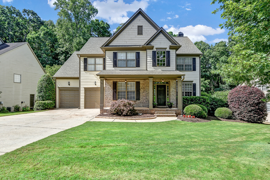 4755 Silver Stream Drive