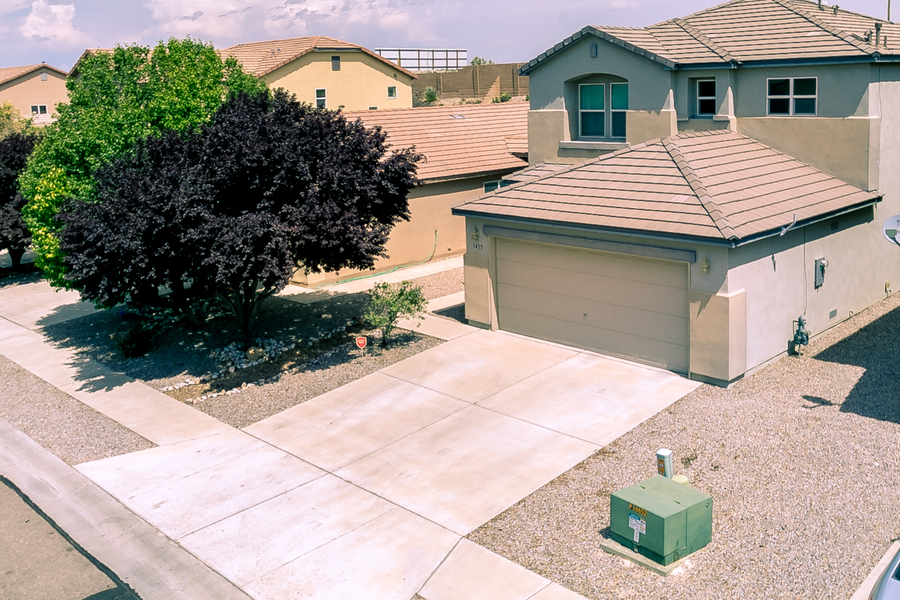 1415 El Segundo Ave NE
